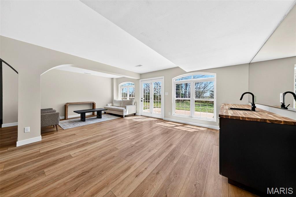 Fischer Pointe Estates - Residential