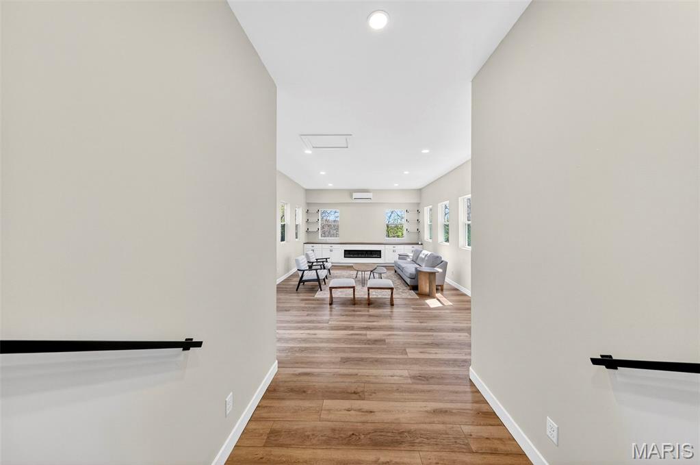 Fischer Pointe Estates - Residential