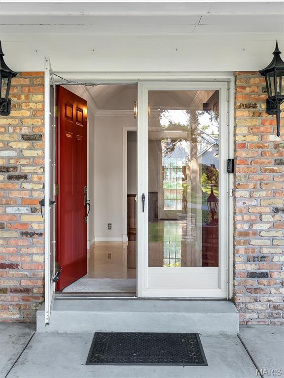 Photo of 1949 Roth Drive, St Louis, MO 63131 (MLS # 26053021)