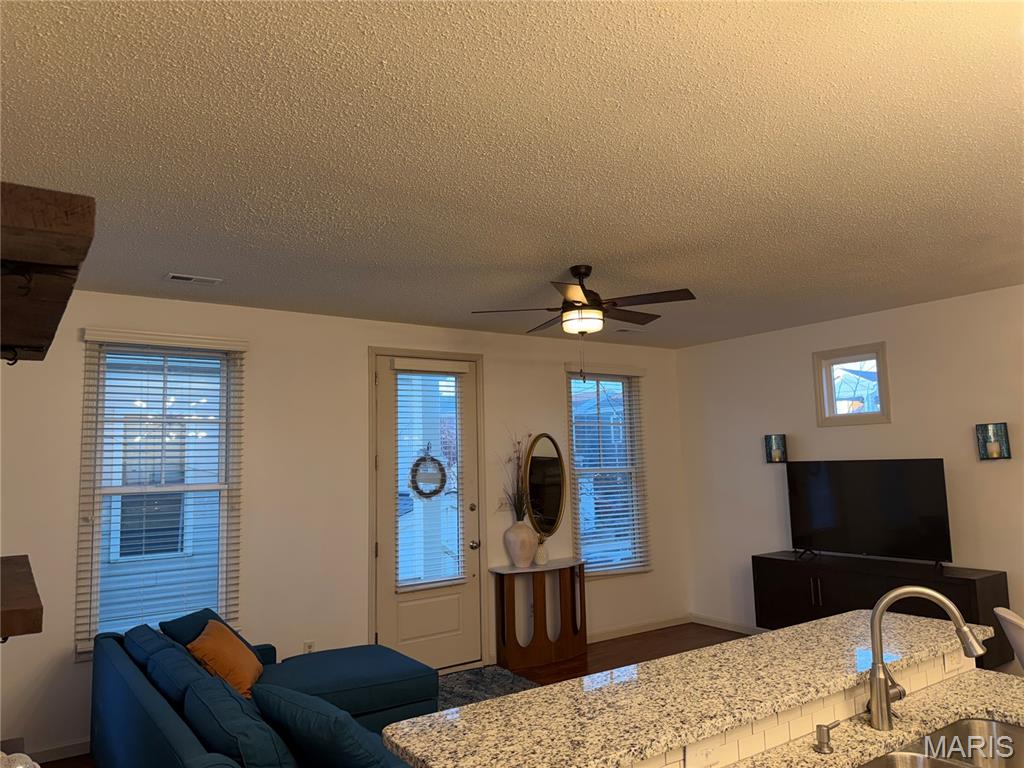 East Lime Kiln Condo #1 - Residential