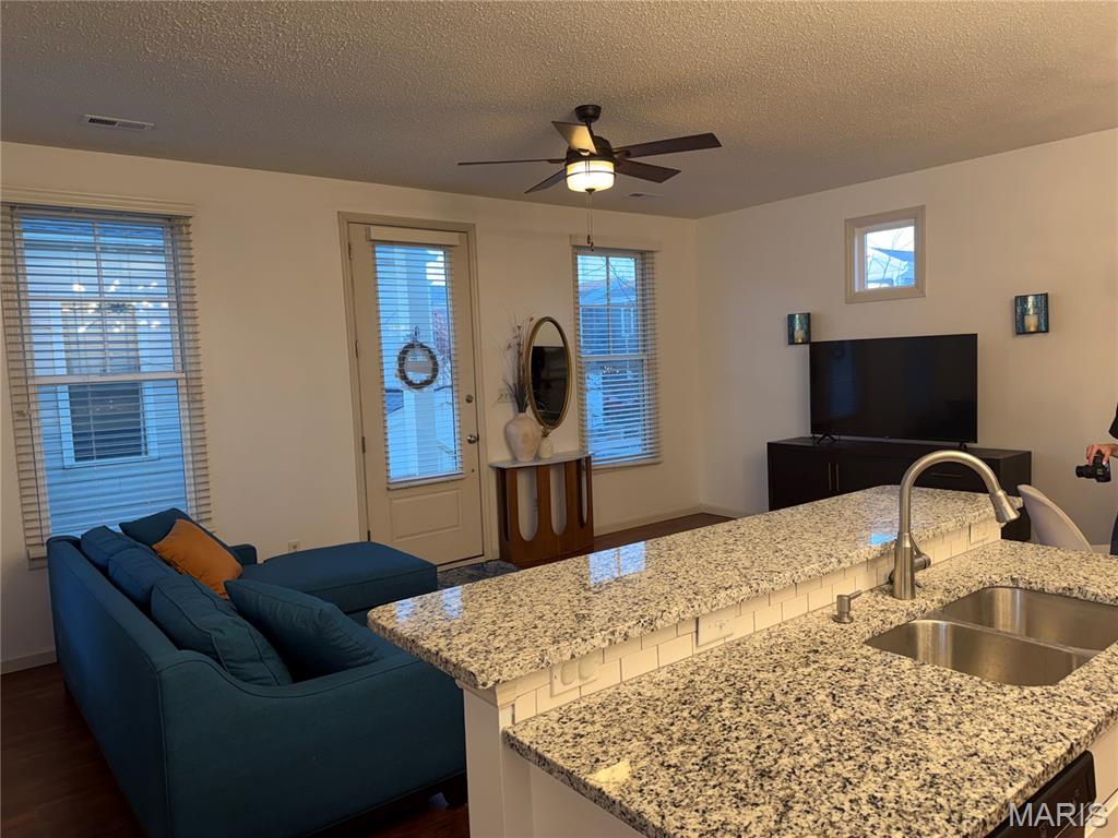 East Lime Kiln Condo #1 - Residential