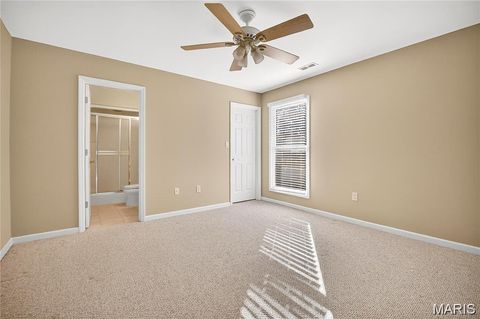 Tiny photo for 811 Wheaton Way, Creve Coeur, MO 63141 (MLS # 26006821)