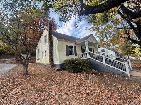 Tiny photo for 404 Broadway Street, Waynesville, MO 65583 (MLS # 26068804)