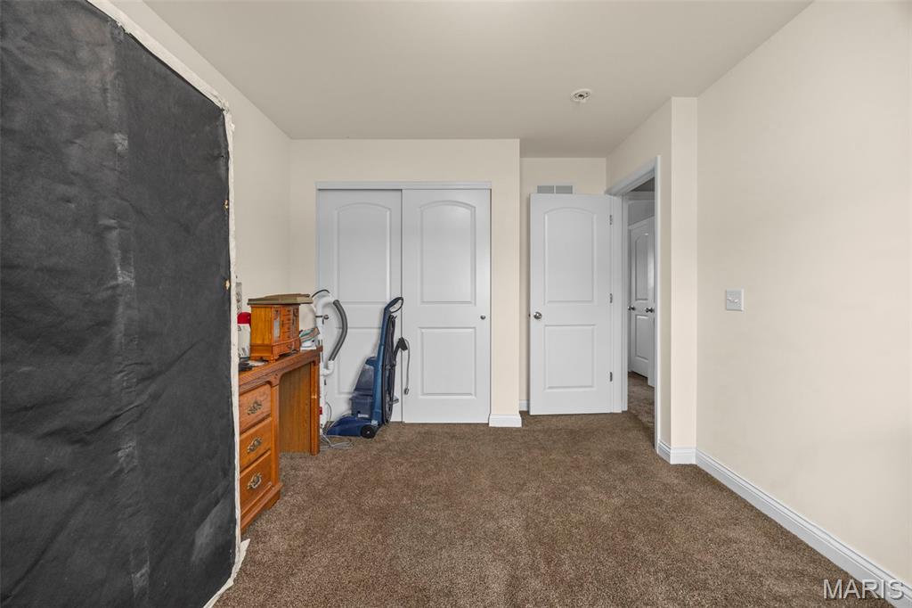 Falcons Crest - Residential