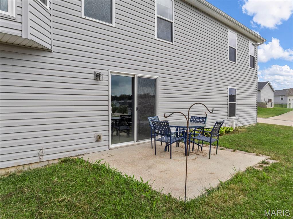 Falcons Crest - Residential