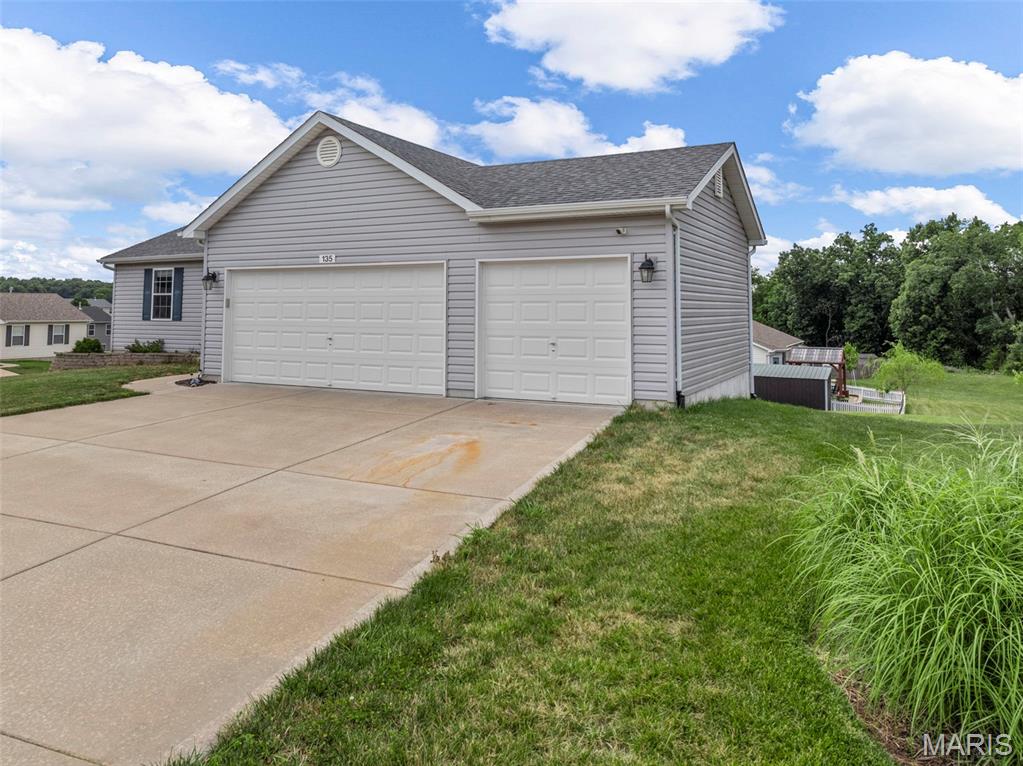 Falcons Crest - Residential