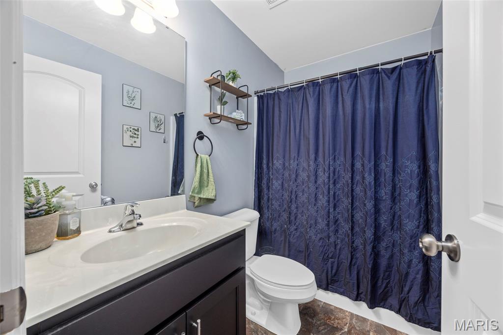 Falcons Crest - Residential