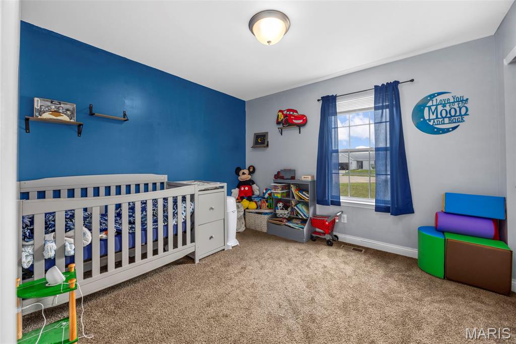 Falcons Crest - Residential