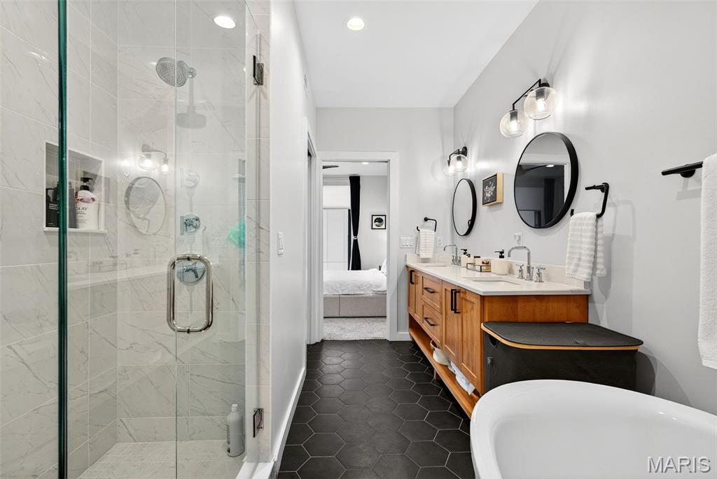 Artizen/West Pine Twnhms - Residential