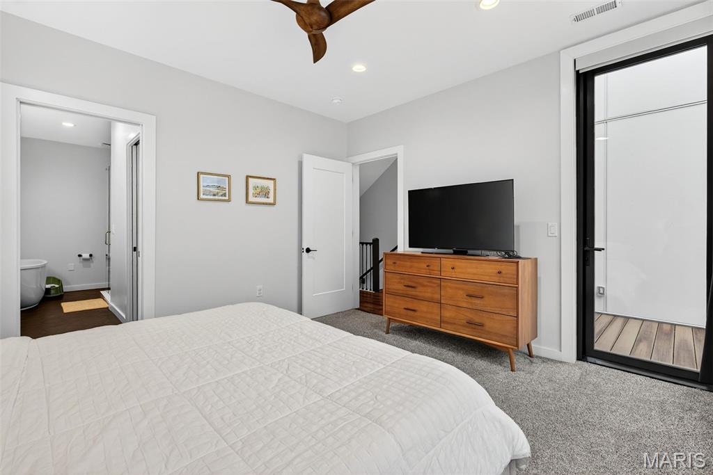 Artizen/West Pine Twnhms - Residential