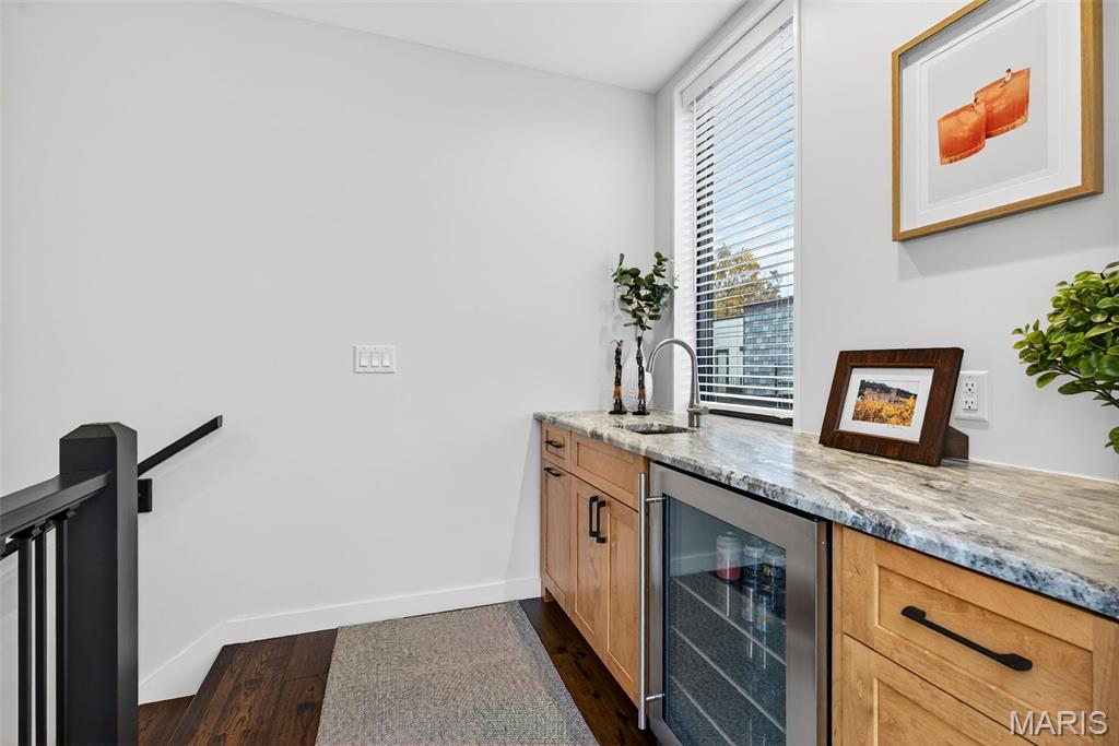 Artizen/West Pine Twnhms - Residential