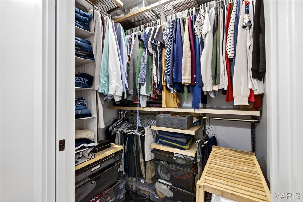 Artizen/West Pine Twnhms - Residential