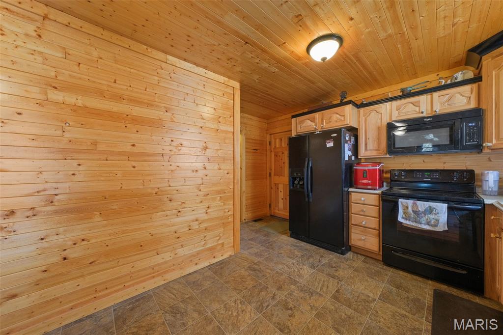 5923 Stone Church Road