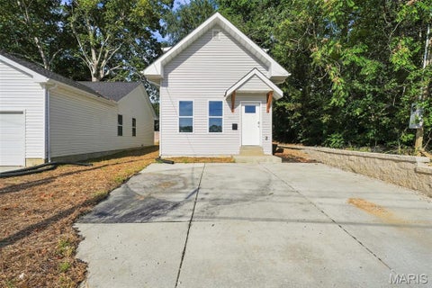 Tiny photo for 9929 S Broadway, St Louis, MO 63125 (MLS # 26058652)