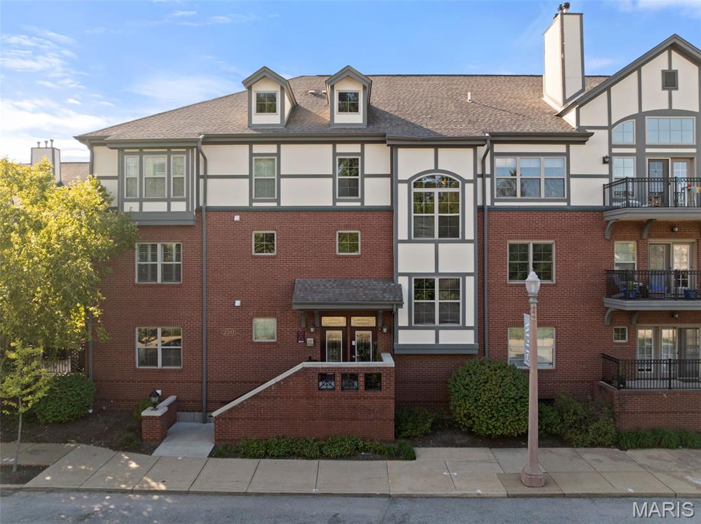 Compton Gate Condos - Residential