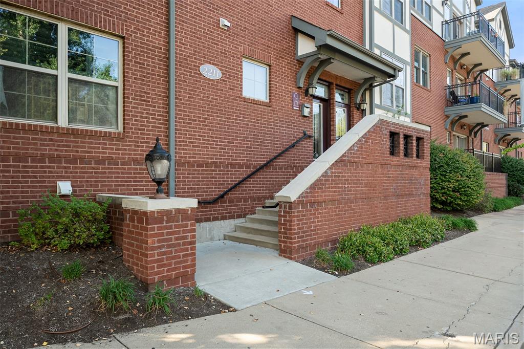 Compton Gate Condos - Residential