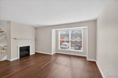 Tiny photo for 1977 Hunting Lake Court #1977, Kirkwood, MO 63122 (MLS # 26003285)