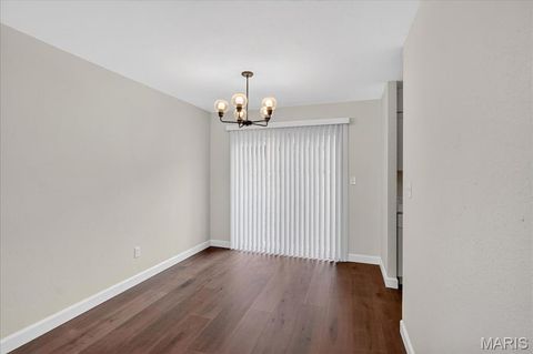 Tiny photo for 1977 Hunting Lake Court #1977, Kirkwood, MO 63122 (MLS # 26003285)