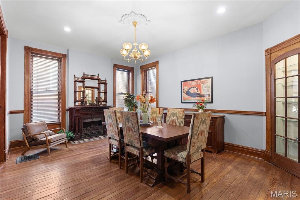 Lafayette Square - Residential