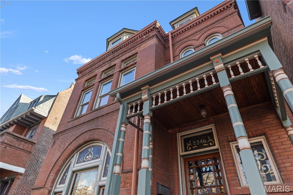 Lafayette Square - Residential