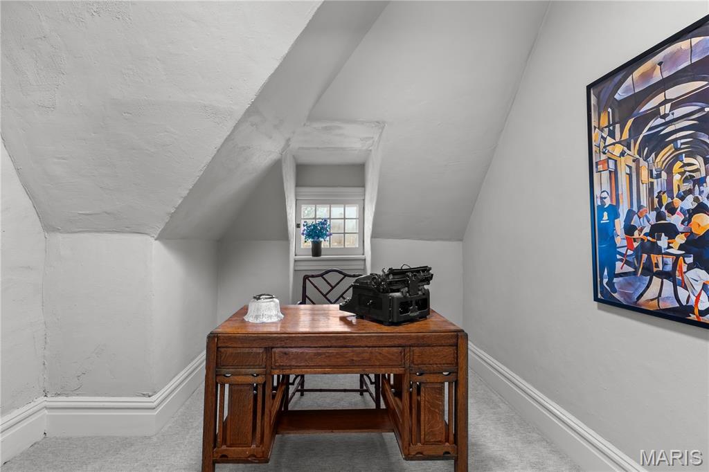 Lafayette Square - Residential