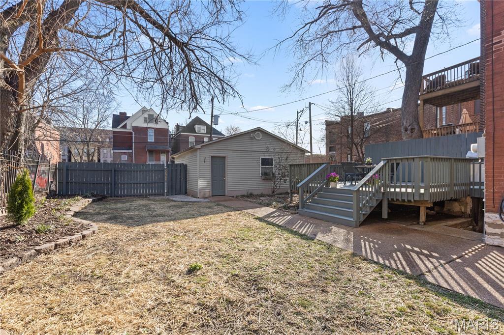 Lafayette Square - Residential