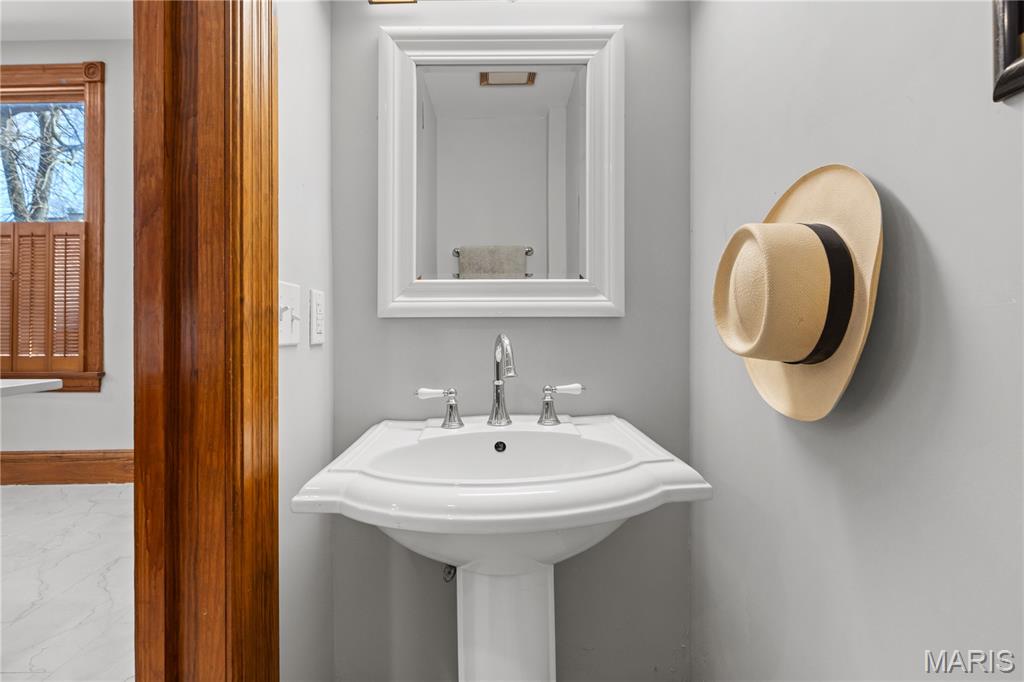 Lafayette Square - Residential