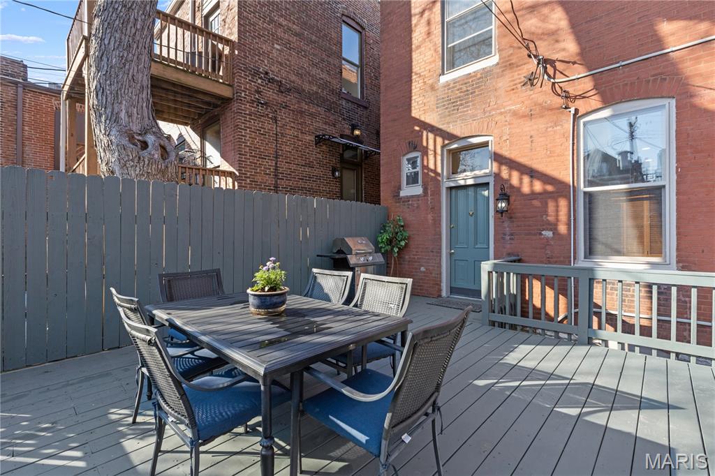 Lafayette Square - Residential