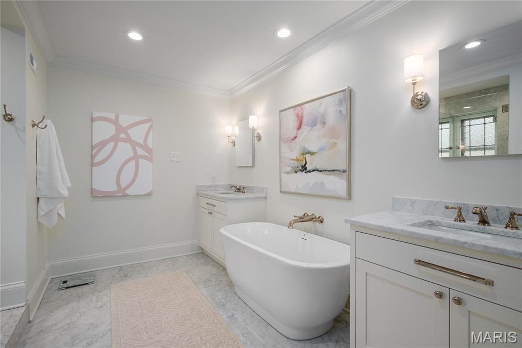 Lake Forest - Residential