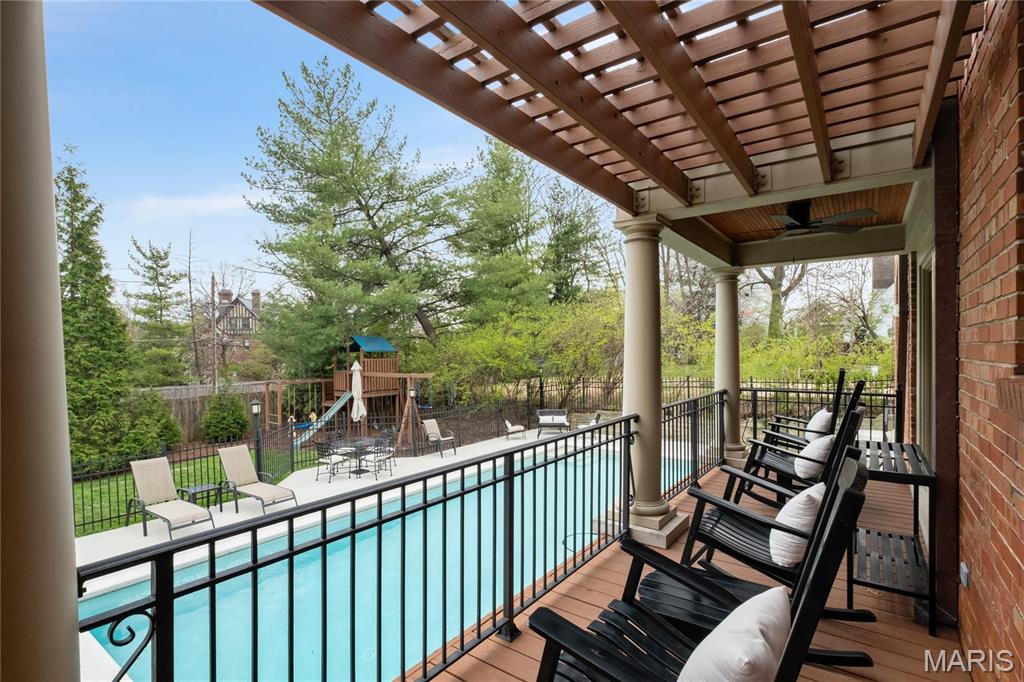 Lake Forest - Residential