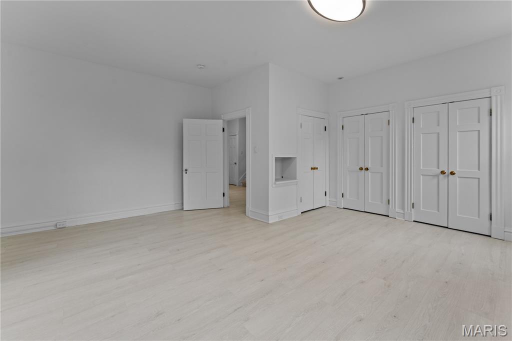 Hillcrest - Residential