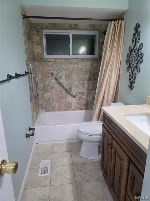 Tiny photo for 12971 Mayerling Drive, Creve Coeur, MO 63146 (MLS # 26033860)