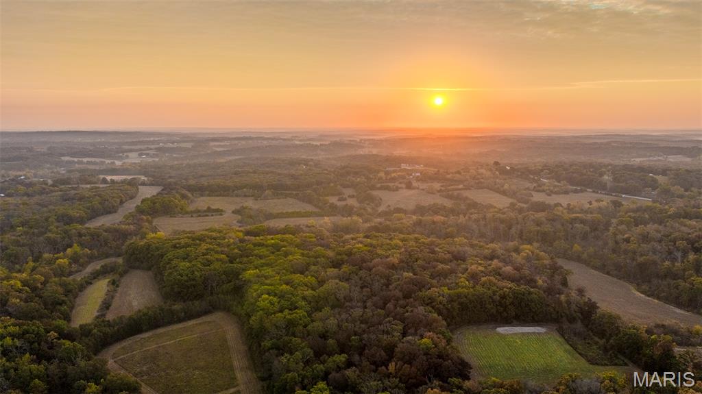 000 Country Farm Road