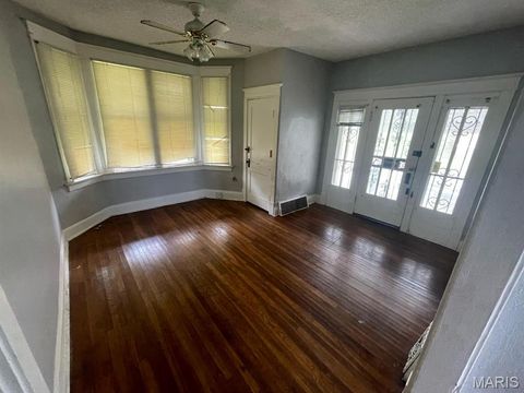 Tiny photo for 2810 Norwood Avenue, St Louis, MO 63115 (MLS # 26018418)