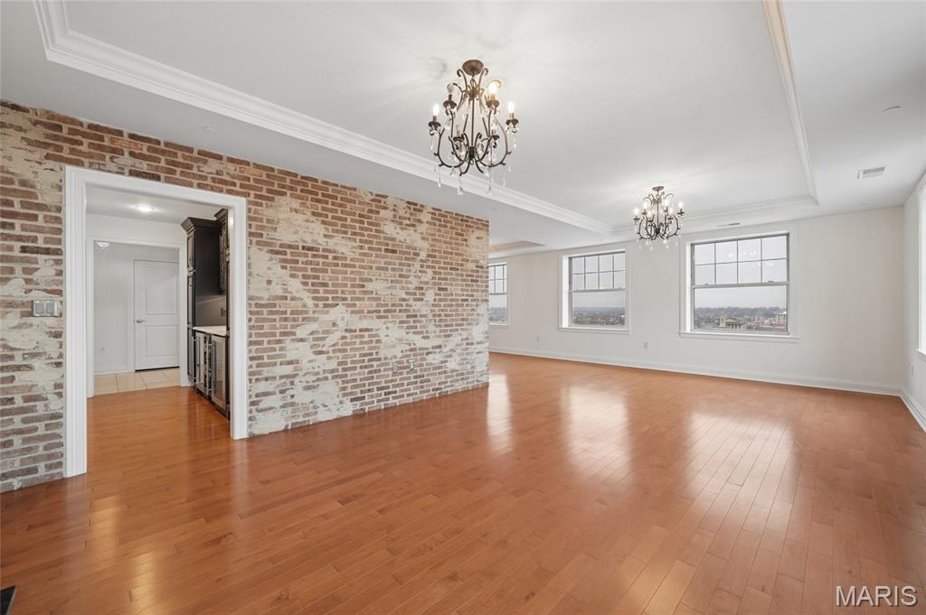 Park Plaza Residential Condo - Residential