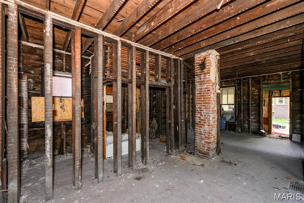 Oak Hill Improv Cos Sub - Residential