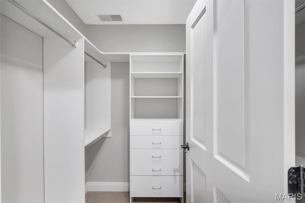 Laumeier Place Condo Amd - Residential