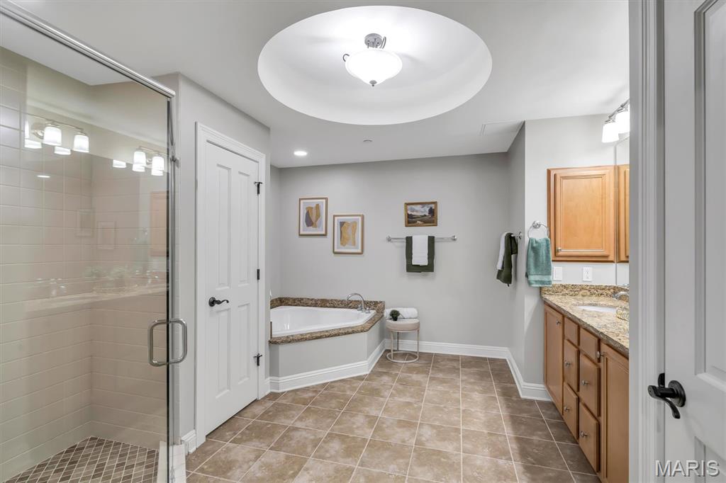 Laumeier Place Condo Amd - Residential