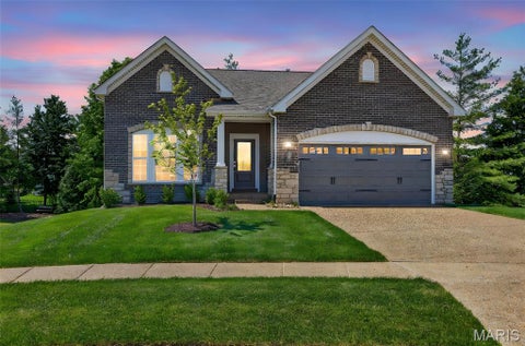 Photo of 104 Quail Bluff Court, Wentzville, MO 63385 (MLS # 26056622)