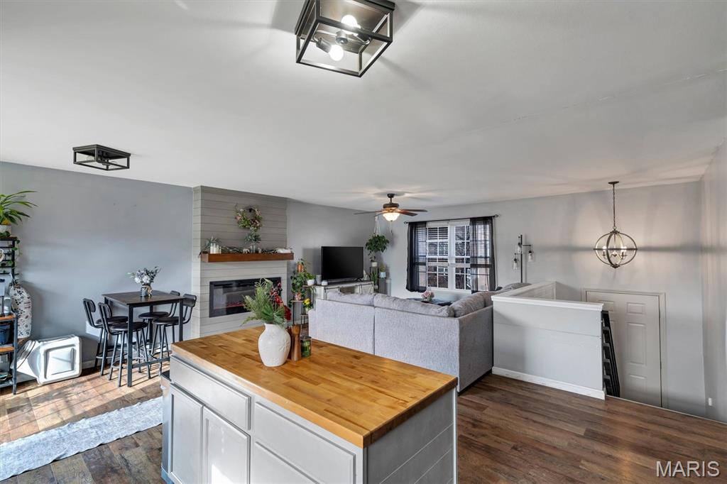 5832 Blackberry Drive