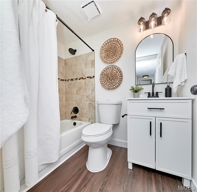 Creve Coeur Crossing Condo - Residential