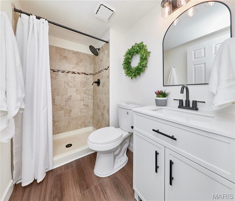 Creve Coeur Crossing Condo - Residential