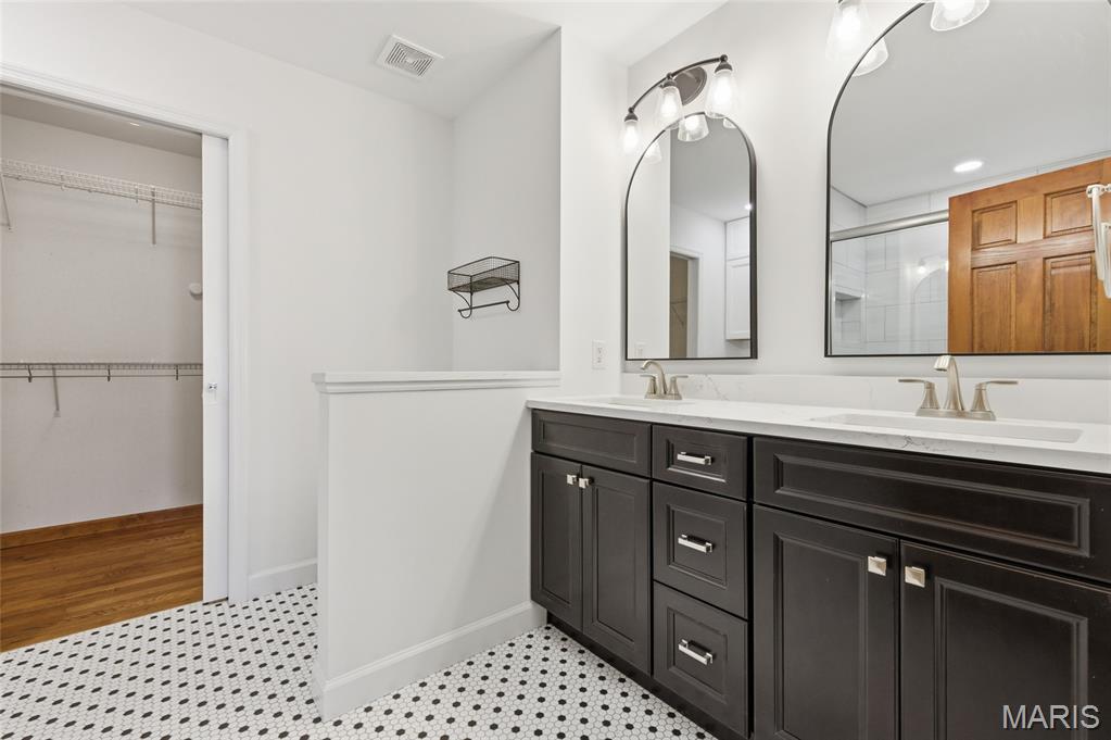 Villas At Summit Pointe - Residential