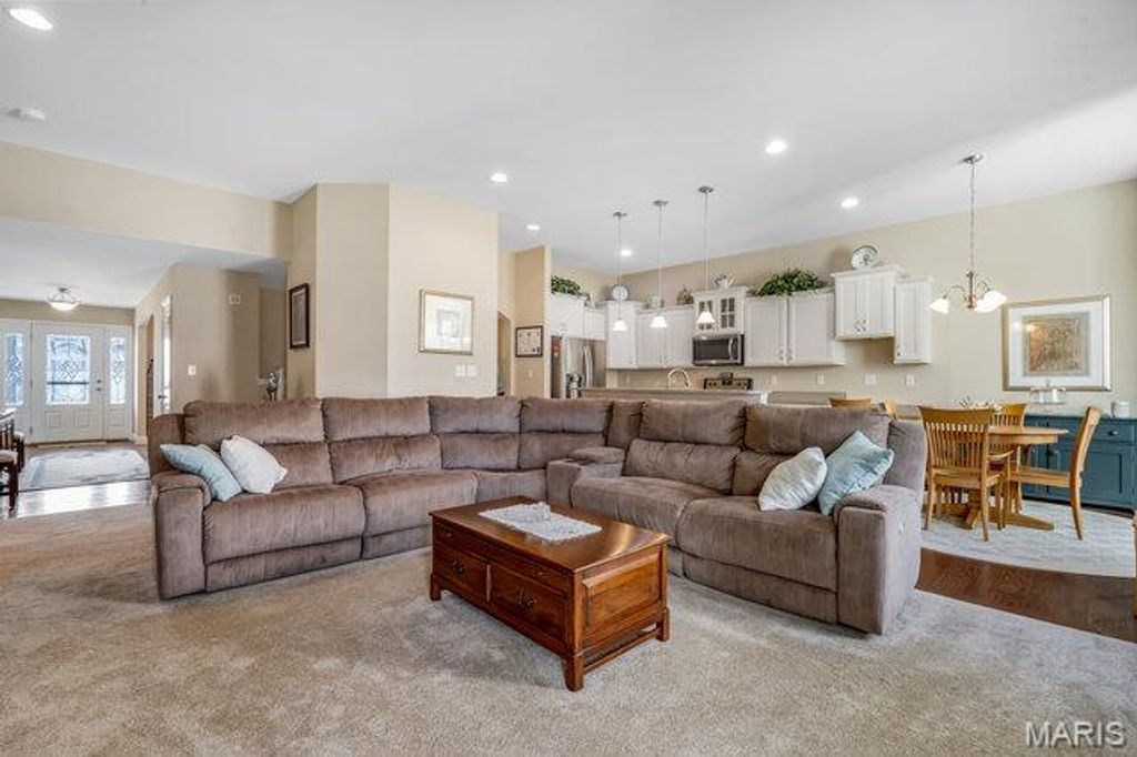 Photo of 178 Oakhurst Drive, OFallon, MO 63368 (MLS # 26016082)