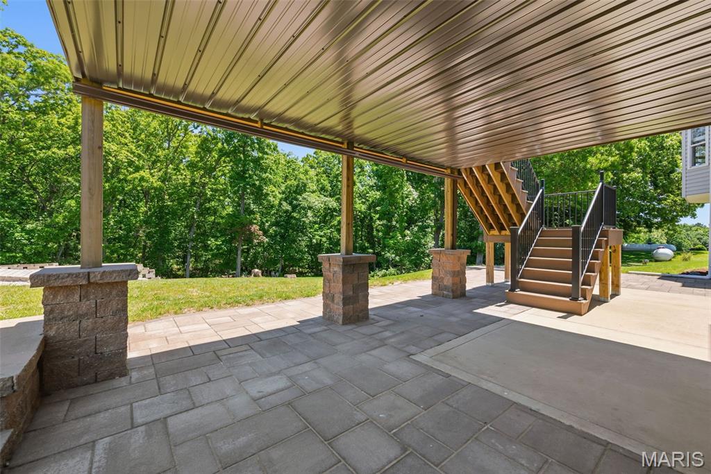Green Pointe Estate - Residential