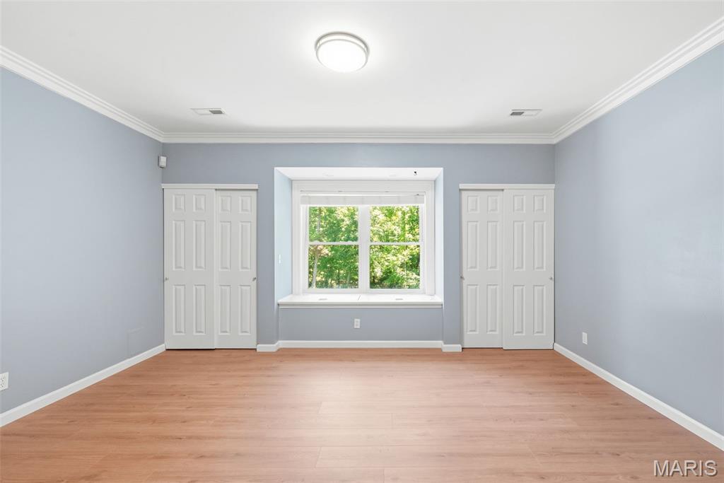 Green Pointe Estate - Residential