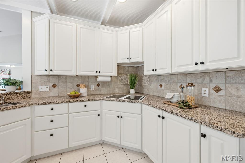 Green Pointe Estate - Residential