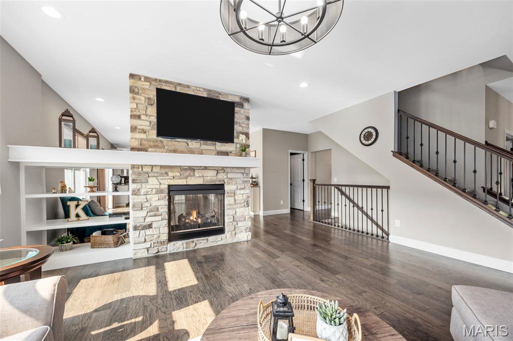 412 Filipp Lane