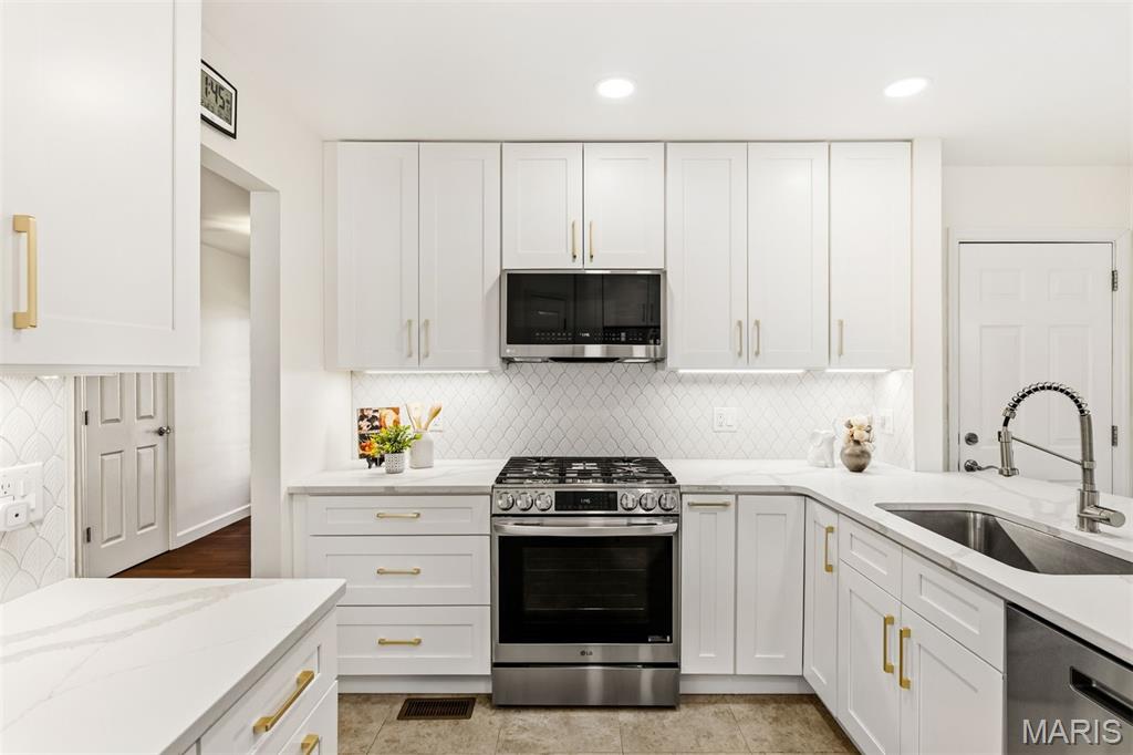 Briarwood Estates Two - Residential