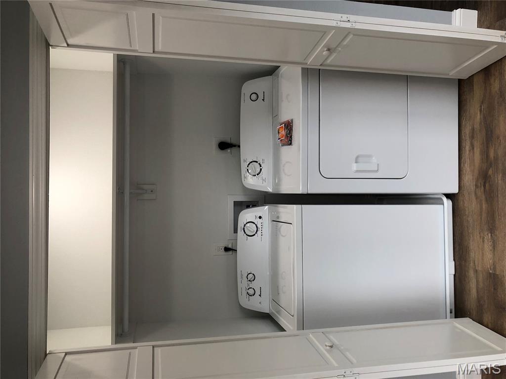 Shangri La Estates 04 - Residential Lease